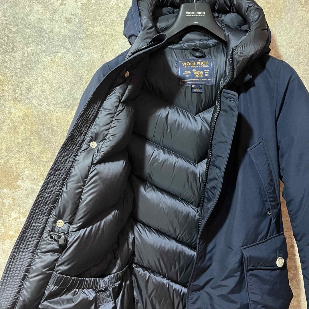 WOOLRICH(ウールリッチ)のWoolrich ウールリッチ ダウンジャケット 伊勢丹別注ハンガー付き メンズのジャケット/アウター(ダウンジャケット)の商品写真