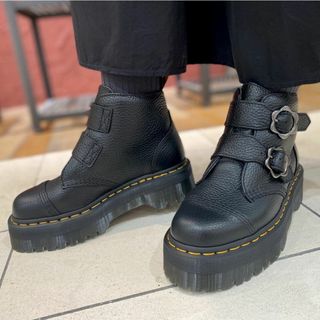 Dr.Martens - Dr.martens コムテック 8ホールブーツ UK5 ブラックの ...