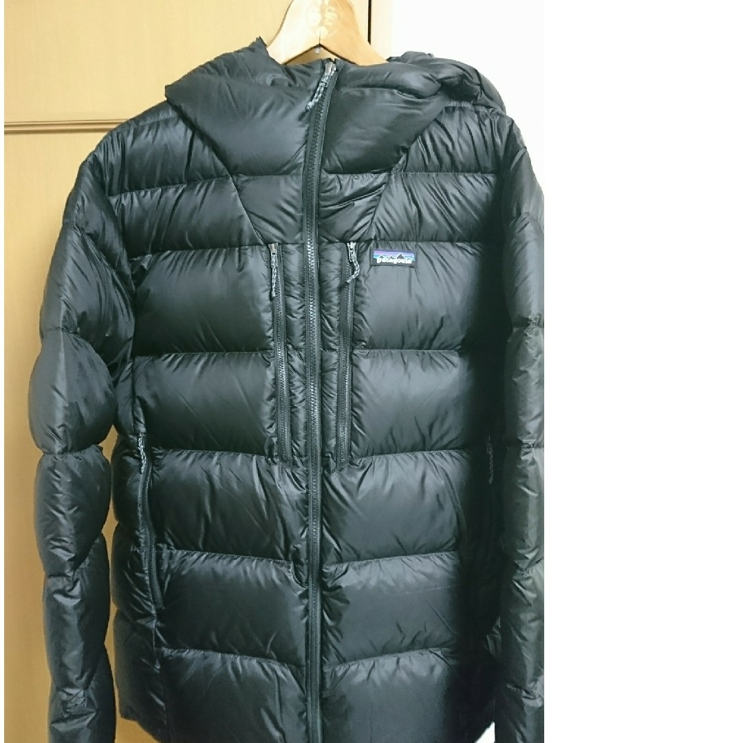 patagonia men's fitz roy down hoodyダウンジャケット