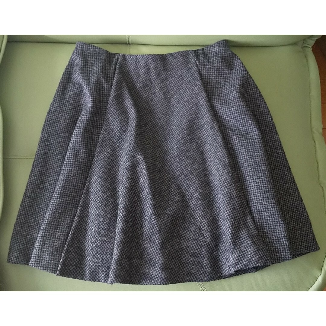 UNIQLO(ユニクロ)のUNIQLO グレー×ブラック千鳥柄  スカート  フレア レディースのスカート(ひざ丈スカート)の商品写真