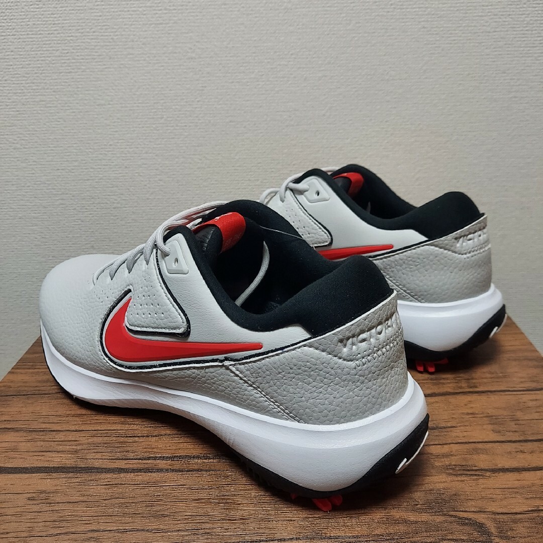 NIKE(ナイキ)のNIKE ナイキ ビクトリー プロ 3 ワイド　未使用　メンズ　27.5cm スポーツ/アウトドアのゴルフ(シューズ)の商品写真