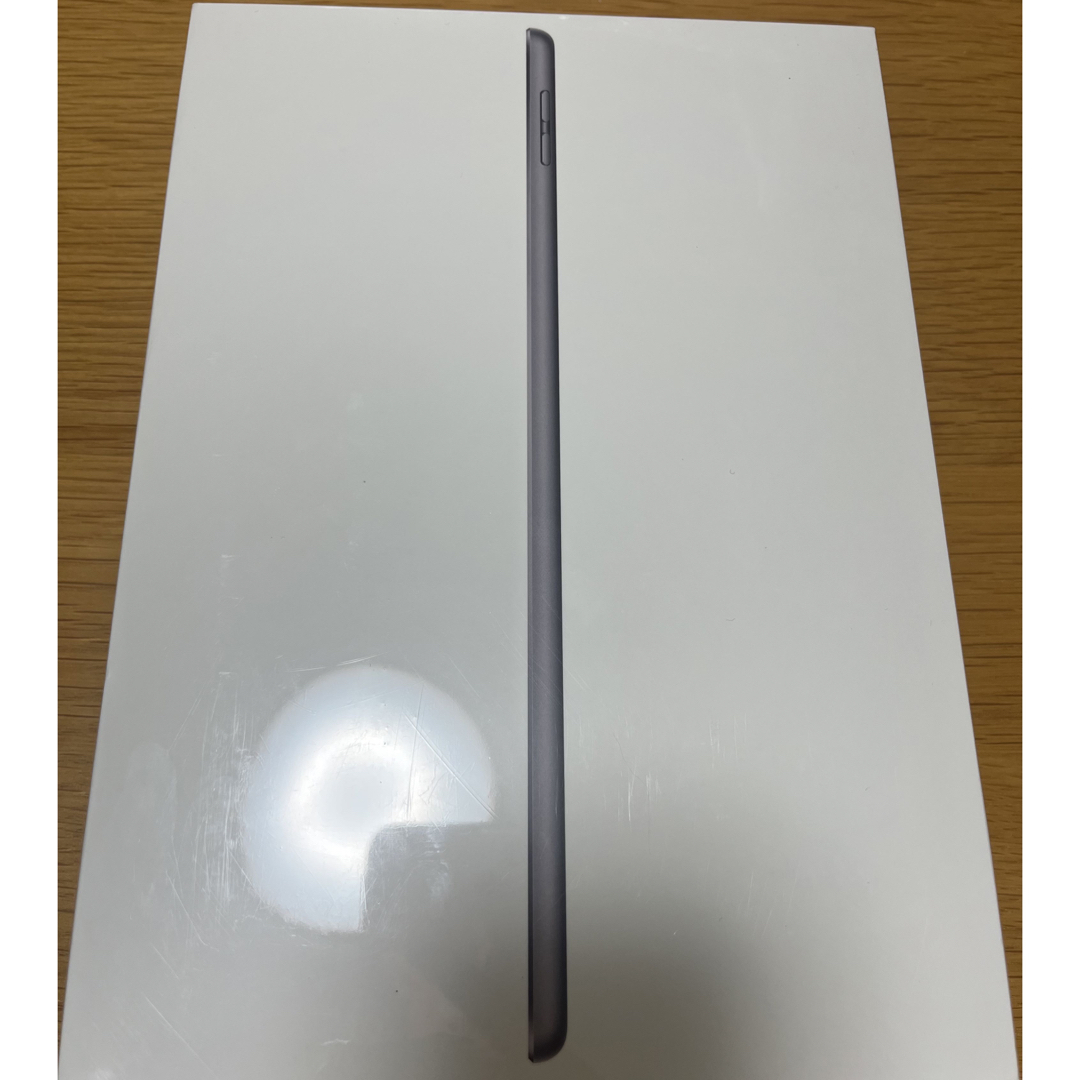 Apple(アップル)のiPad 第9世代 WiFi 64GB スペースグレイ 新品 未開封 スマホ/家電/カメラのPC/タブレット(タブレット)の商品写真