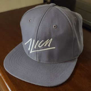 エイチアンドエム(H&M)のAvicii サインキャップ オフィシャルグッツ(キャップ)