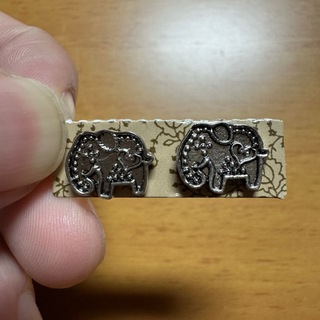 チャイハネ(チャイハネ)のelephant silverearrings(ピアス(両耳用))