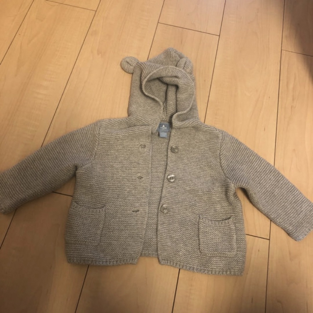 babyGAP(ベビーギャップ)のbabygap くまさんパーカー 70cm キッズ/ベビー/マタニティのベビー服(~85cm)(カーディガン/ボレロ)の商品写真