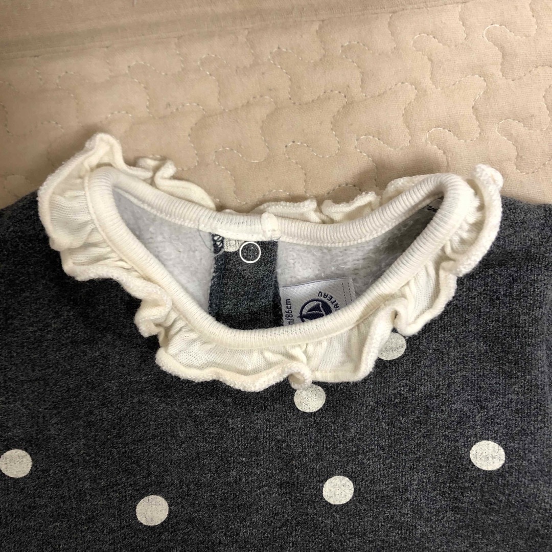 PETIT BATEAU(プチバトー)のプチバトー　ドットワンピース　裏起毛　86センチ キッズ/ベビー/マタニティのベビー服(~85cm)(ワンピース)の商品写真