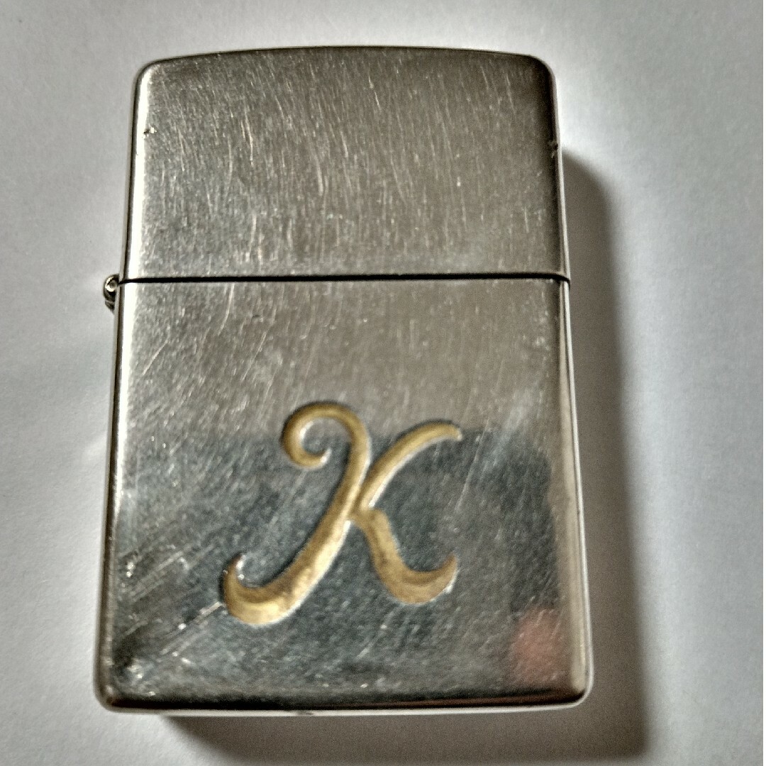 ZIPPO(ジッポー)のZIPPO　イニシャル〝K〟 メンズのファッション小物(タバコグッズ)の商品写真