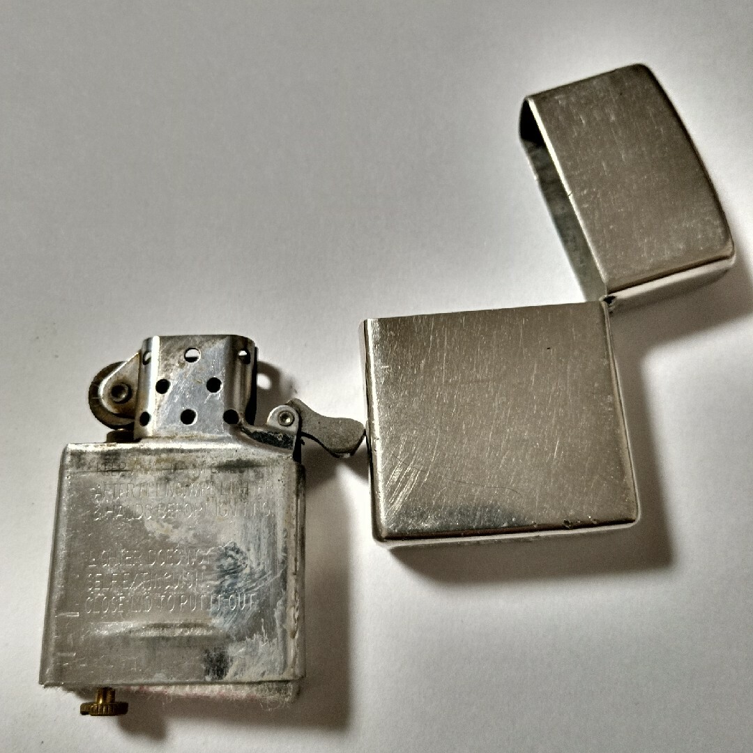 ZIPPO(ジッポー)のZIPPO　イニシャル〝K〟 メンズのファッション小物(タバコグッズ)の商品写真