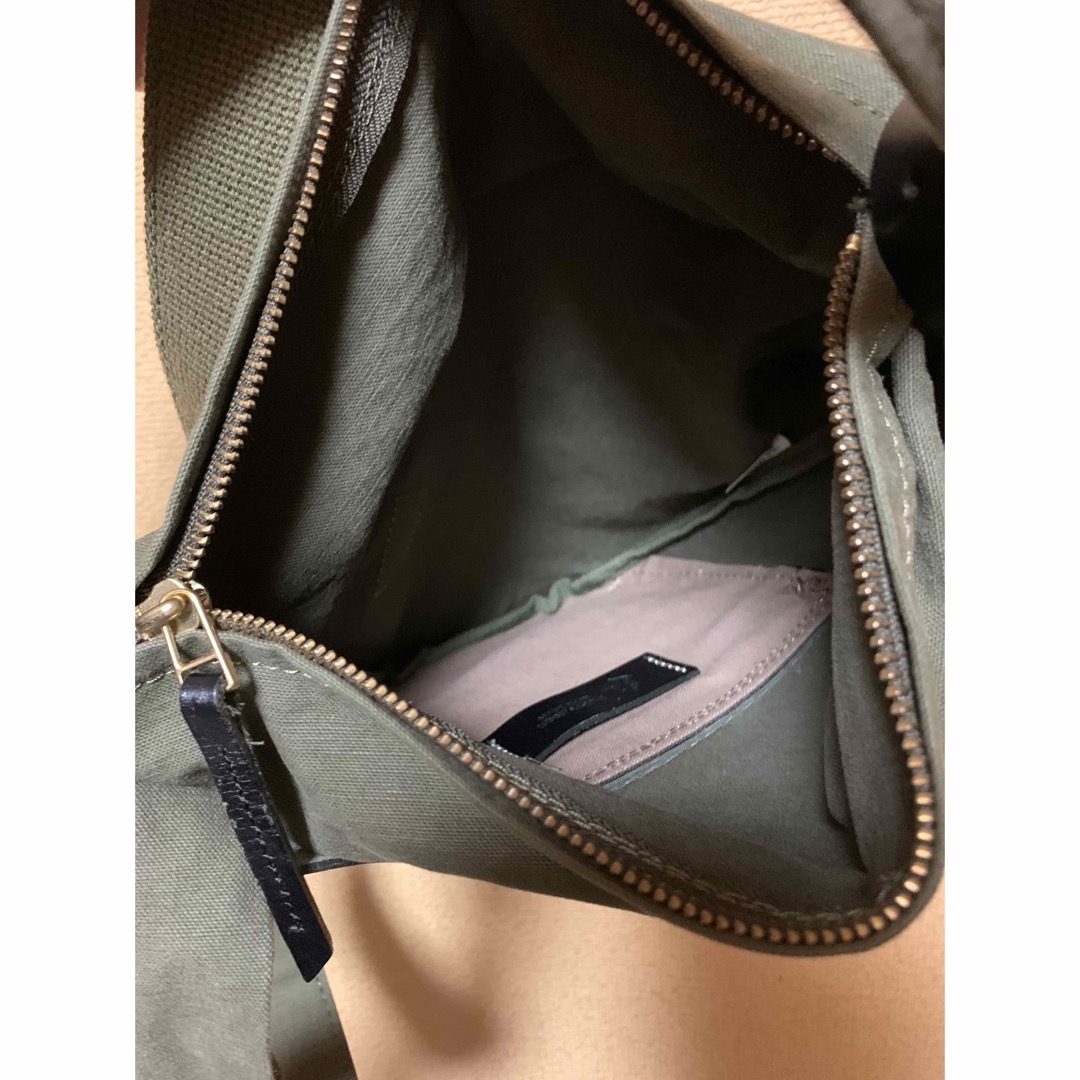 バギーズアネックス　巾着バッグ レディースのバッグ(ショルダーバッグ)の商品写真