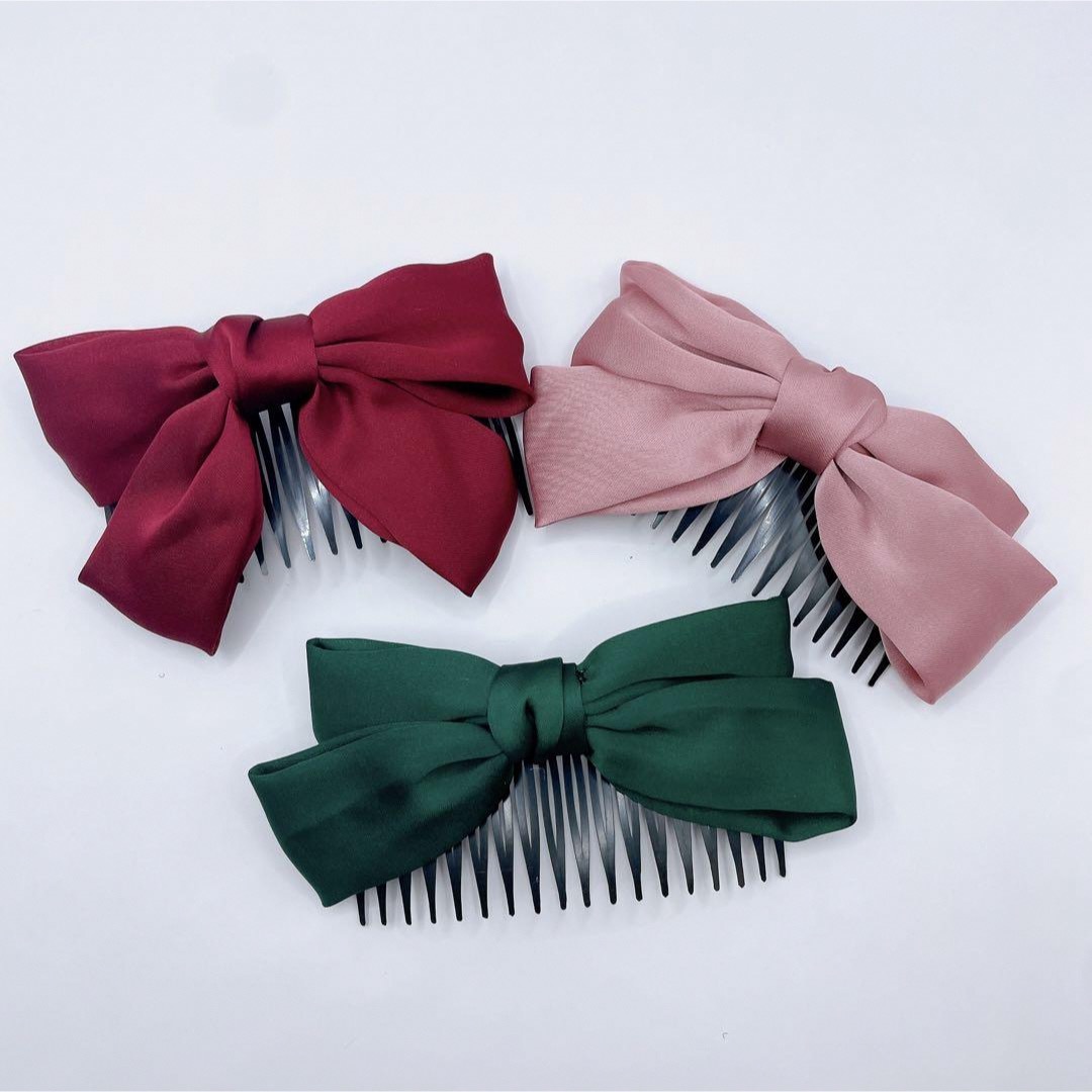 【早い者勝ち✨】ヘアアクセサリー 3色セット 赤 ピンク 緑 櫛形リボン レディースのヘアアクセサリー(その他)の商品写真