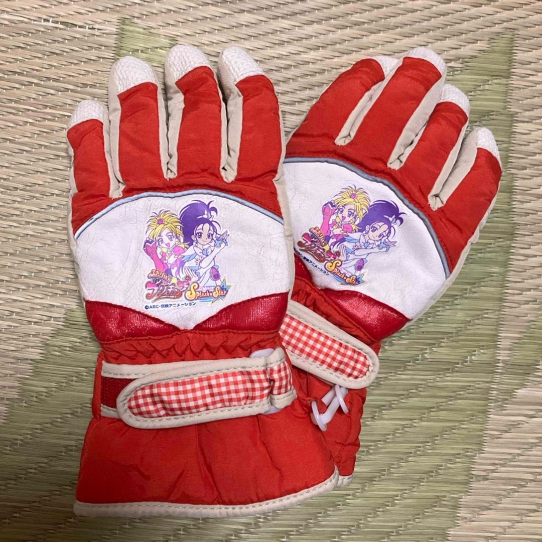 BANDAI(バンダイ)のプリキュア　スプラッシュスター　手袋　ソリ　スキー キッズ/ベビー/マタニティのこども用ファッション小物(手袋)の商品写真