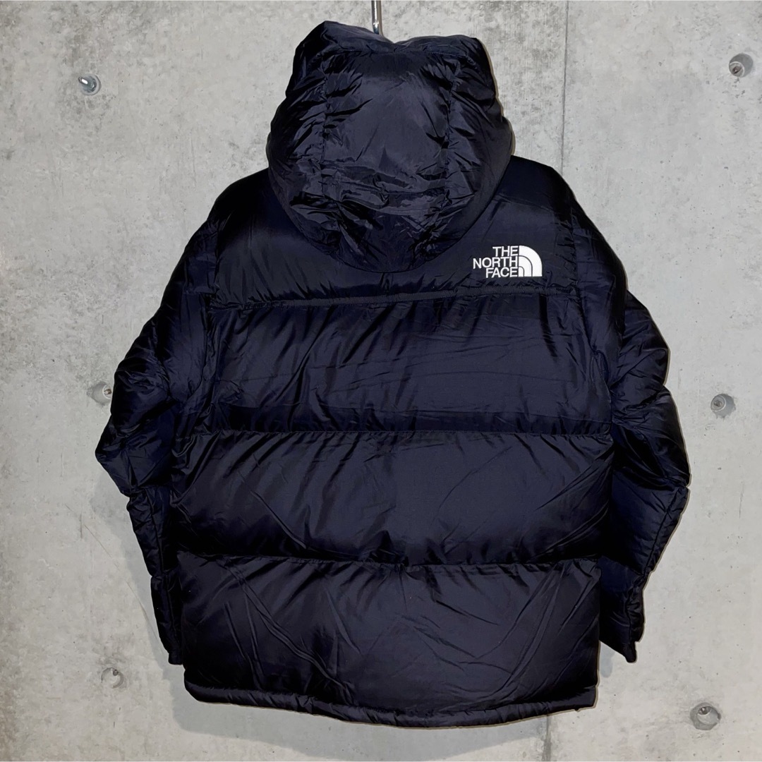 THE NORTH FACE(ザノースフェイス)の【新品】 NORTH FACE ノースフェイス ヌプシフーディー Mサイズ メンズのジャケット/アウター(ダウンジャケット)の商品写真