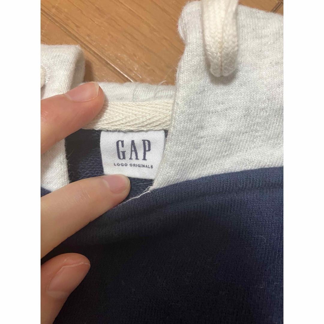 GAP(ギャップ)のギャップGAP ロゴパーカー　ロング丈　スウェット　ネイビー紺　S レディースのトップス(パーカー)の商品写真