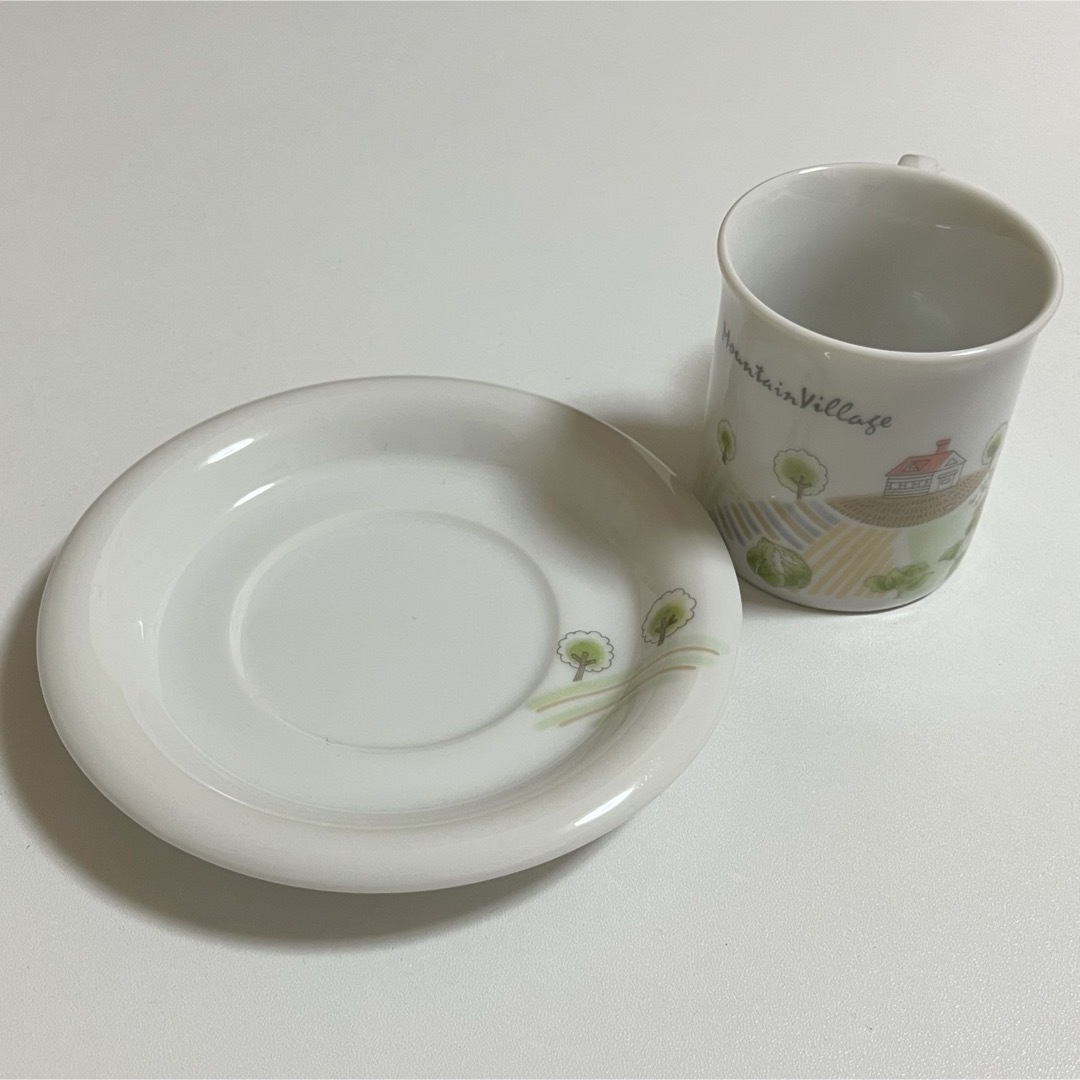 CLOVER(クロバーコーポレーション)の新品未使用　Clover  FineChina    コーヒーカップ　5客セット インテリア/住まい/日用品のキッチン/食器(グラス/カップ)の商品写真