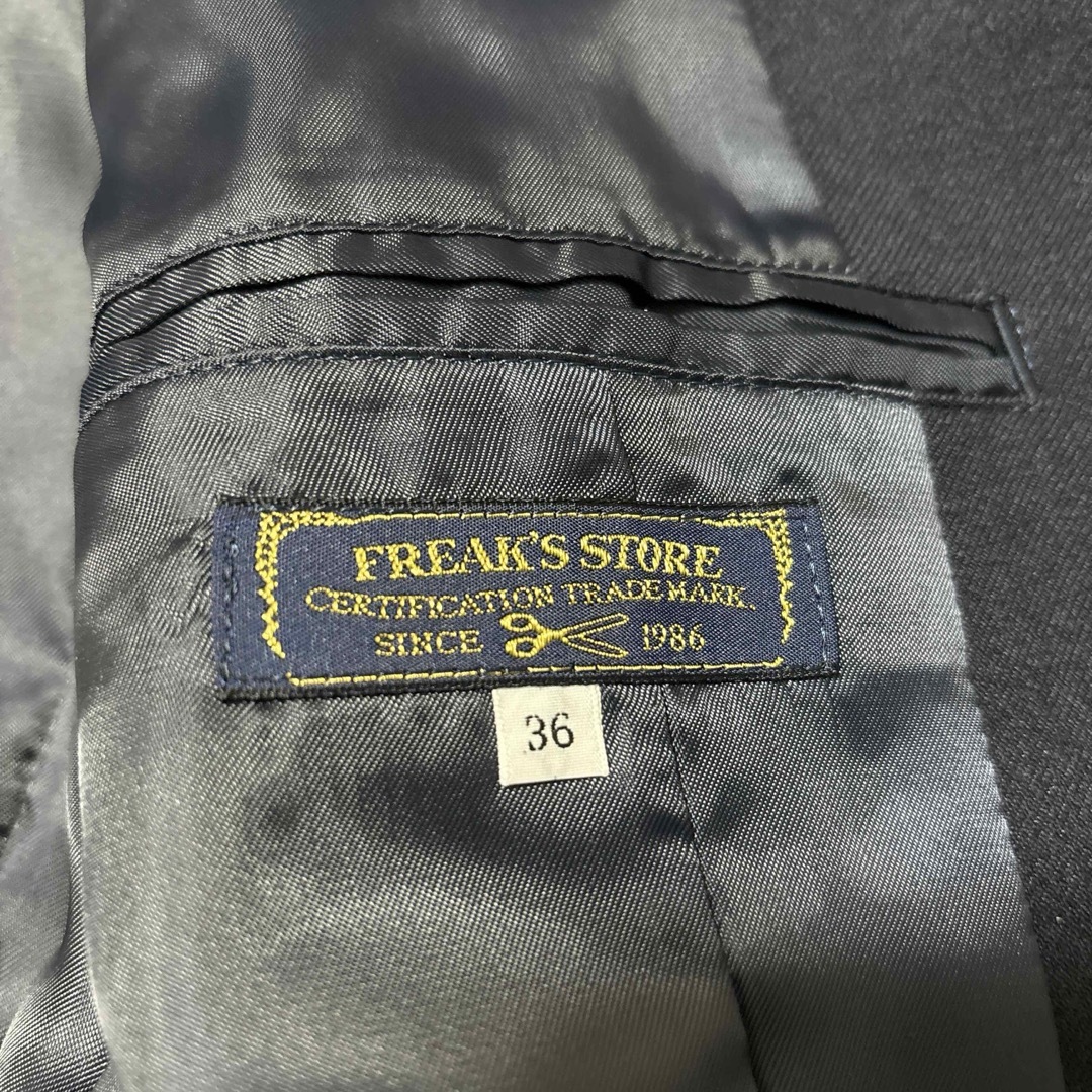 FREAK'S STORE(フリークスストア)のFREAK'S STORE フリークスストア　レディース　紺ブレ　36サイズ レディースのジャケット/アウター(テーラードジャケット)の商品写真