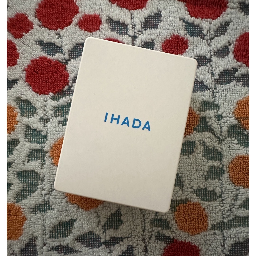 IHADA(イハダ)のイハダ 薬用フェイスプロテクトパウダー コスメ/美容のベースメイク/化粧品(フェイスパウダー)の商品写真