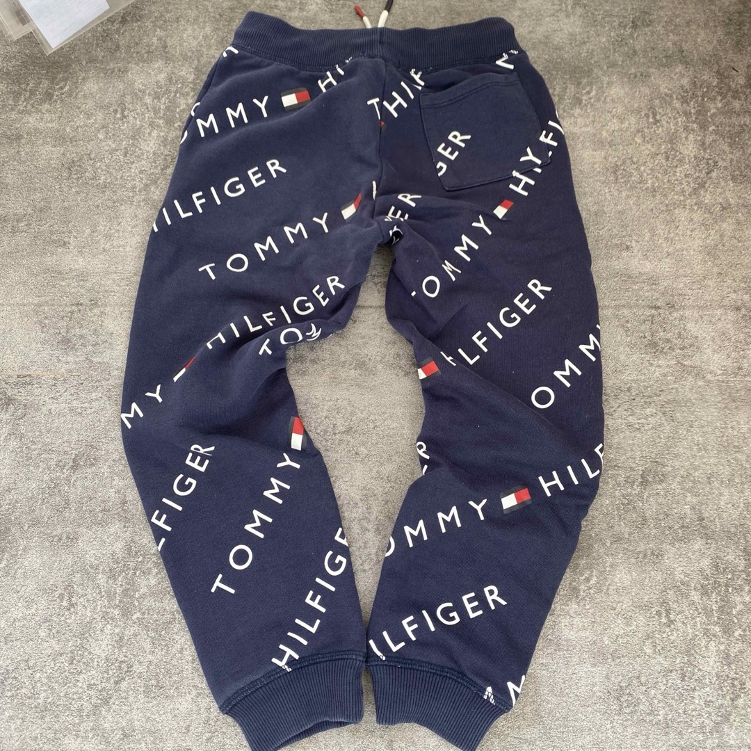 TOMMY HILFIGER(トミーヒルフィガー)の最短発送☆TOMMY HILFIGER スウェット キッズ/ベビー/マタニティのキッズ服男の子用(90cm~)(パンツ/スパッツ)の商品写真