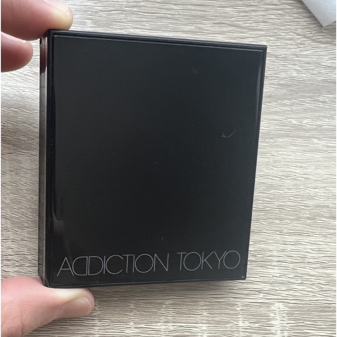 ADDICTION(アディクション)のADDICTION スキンリフレクトフレッシュコンシーラー001 コスメ/美容のベースメイク/化粧品(コンシーラー)の商品写真