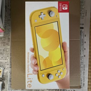 ニンテンドースイッチ(Nintendo Switch)の外箱のみ♪ Nintendo Switch Lite イエロー(家庭用ゲーム機本体)