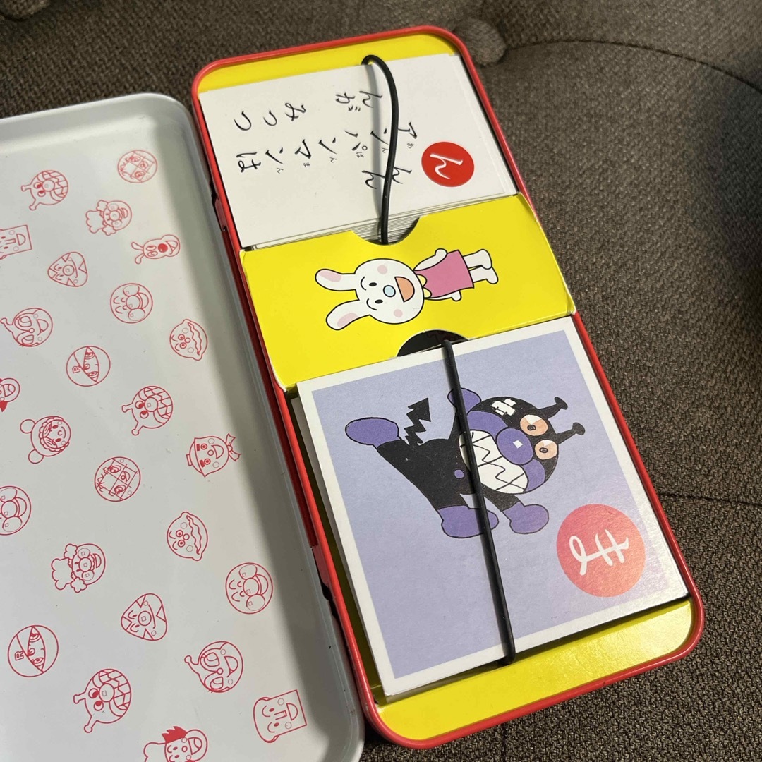 アンパンマン(アンパンマン)のアンパンマンにこにこかるた　中古品 エンタメ/ホビーの本(絵本/児童書)の商品写真