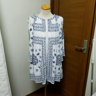 ザラ(ZARA)のペイズリー柄　チュニック(チュニック)