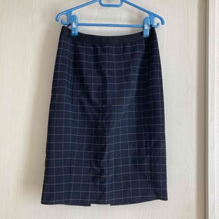 ユニクロ(UNIQLO)のUNIQLO 膝丈スカート(ひざ丈スカート)