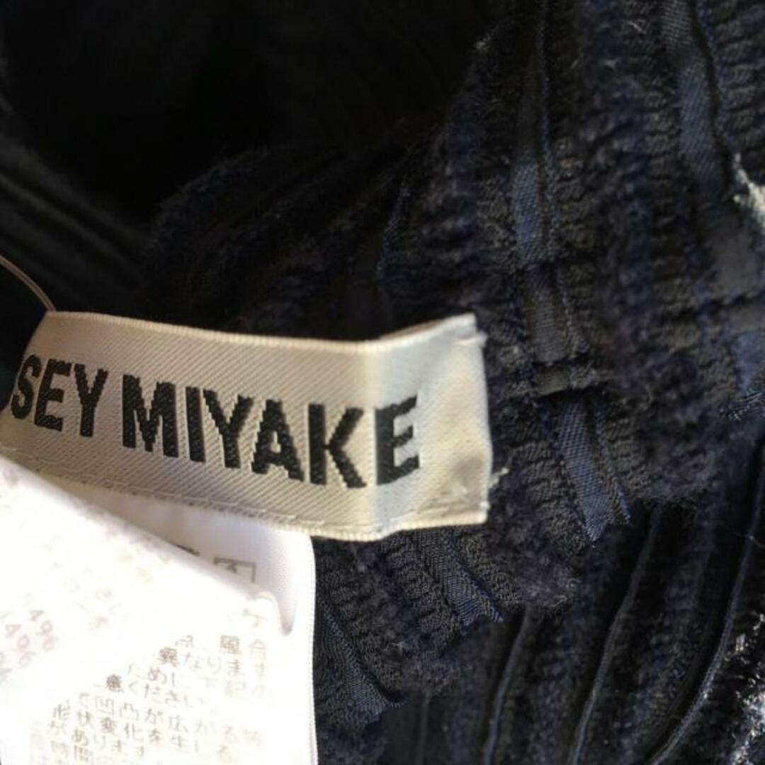 ISSEY MIYAKE(イッセイミヤケ)のイッセイミヤケ ワンピース サイズ2 M - レディースのワンピース(その他)の商品写真