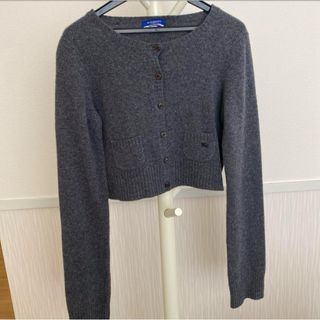 BURBERRY(カーディガン ・ グレー/灰色系)のフリマアイテム一覧 BURBERRY(カーディガン ・ グレー/灰色系)のフリマアイテム一覧