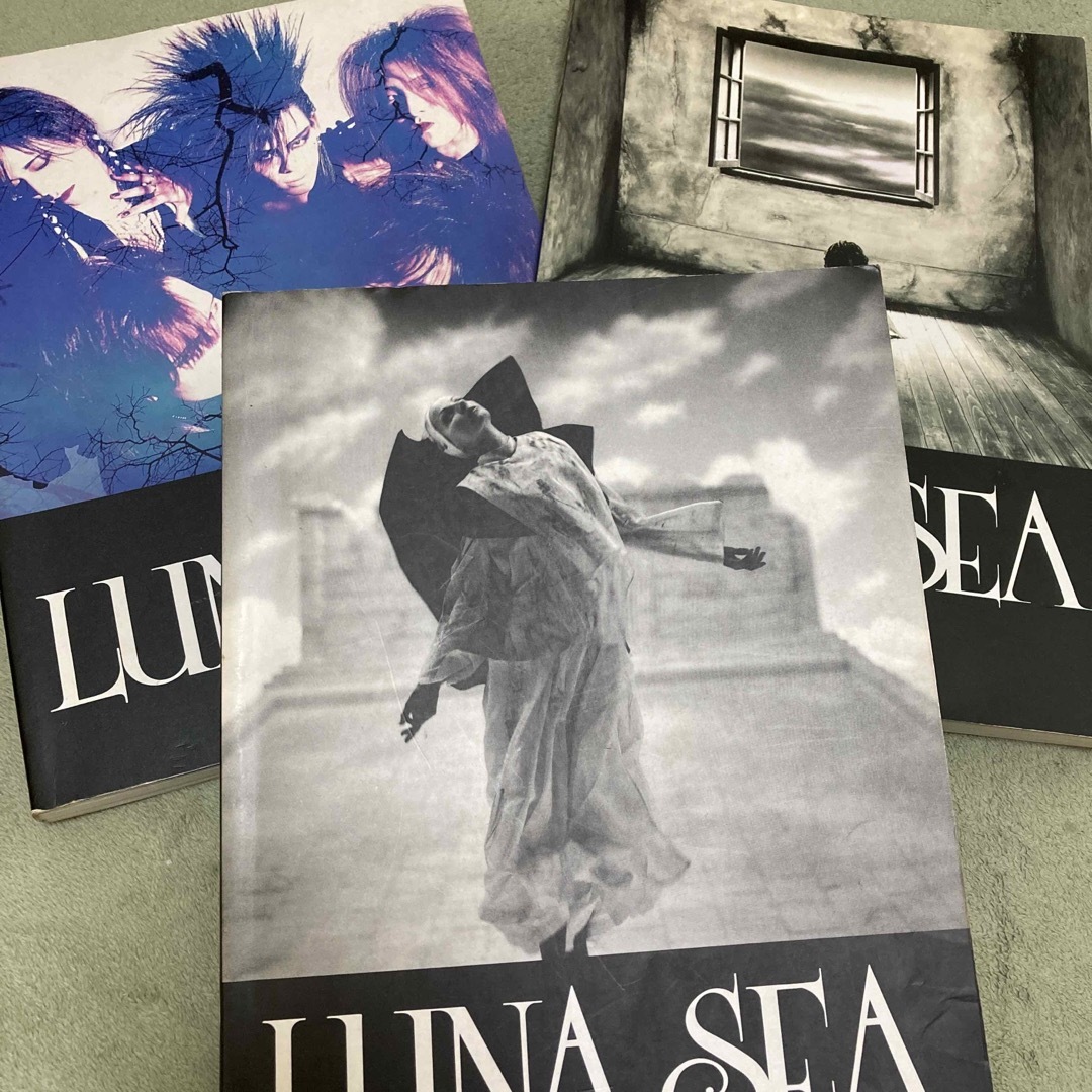 LUNA SEAバンドスコア　3冊 楽器のスコア/楽譜(その他)の商品写真