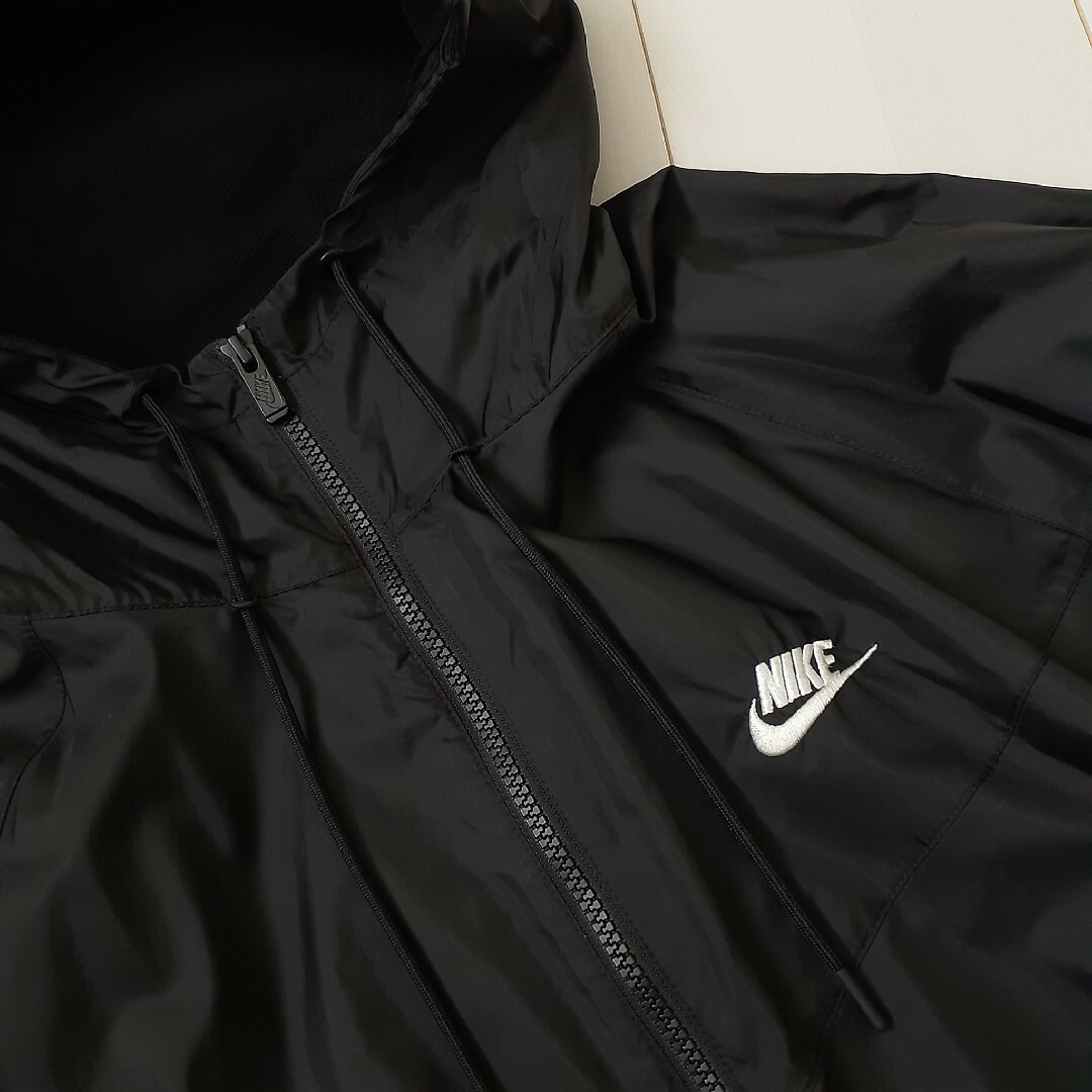 NIKE　ブラック　シャカシャカジャンパーメンズ