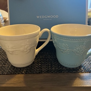 【3300円相当】WEDGWOOD マグカップセット(グラス/カップ)