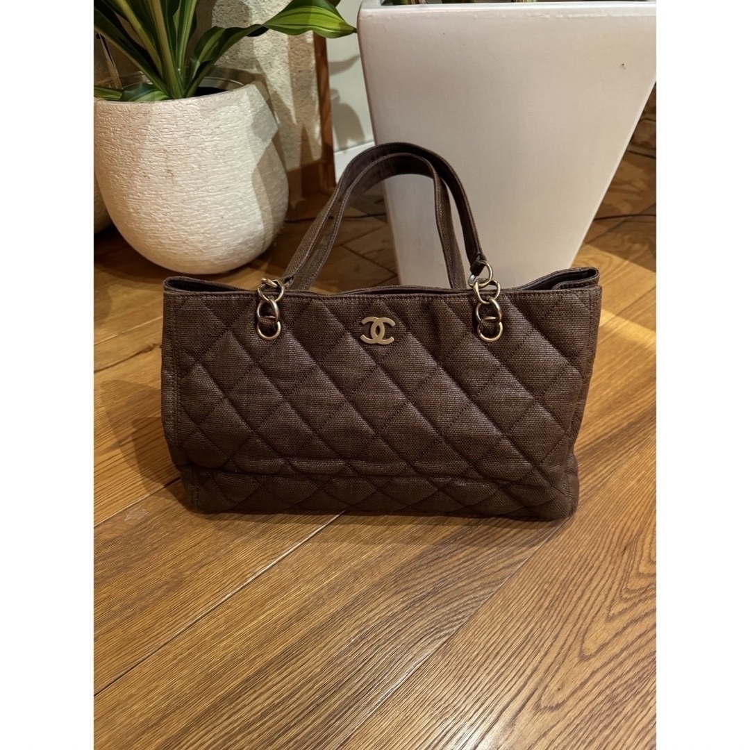 シャネル　CHANEL マトラッセ ハンドバッグ39×D45