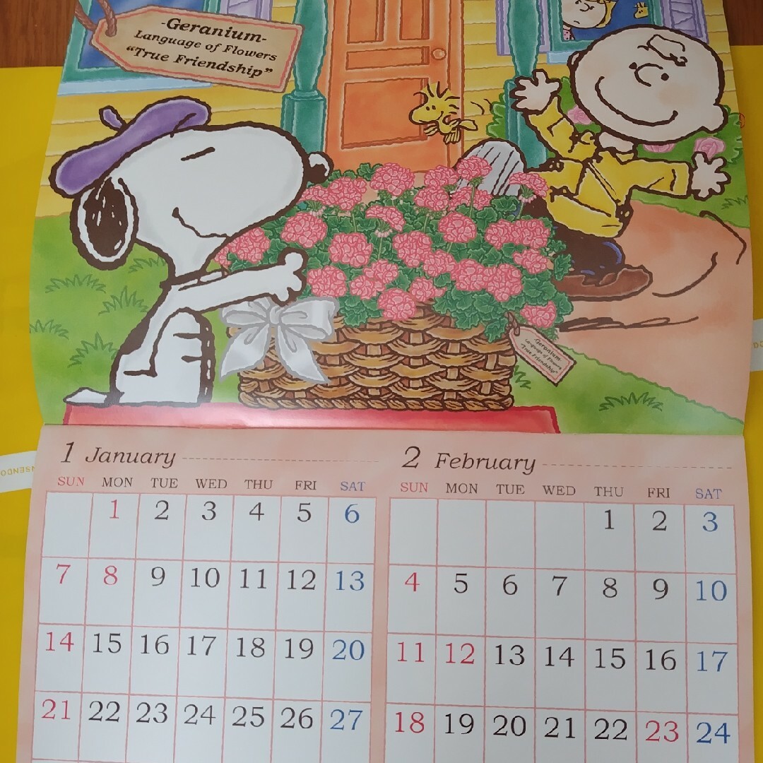 SNOOPY(スヌーピー)の【新品】ニッセイ 2024 壁掛け カレンダー スヌーピー＆マツキヨ卓上カレンダ インテリア/住まい/日用品の文房具(カレンダー/スケジュール)の商品写真