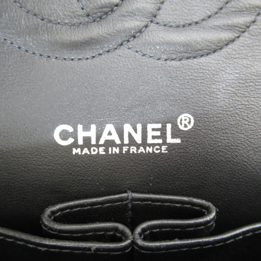 CHANEL(シャネル)のシャネル マトラッセ チェーンショルダーショルダーバッグ ショルダーバッグ レディースのバッグ(ショルダーバッグ)の商品写真