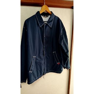 ヘリーハンセンHELLY HANSEN メンズナイロンアウター 紺色 ヴィンテ