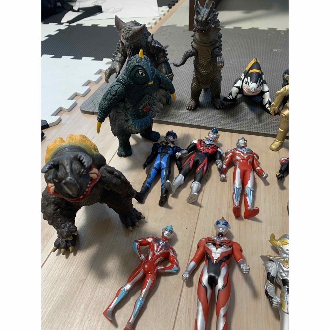 ウルトラマンソフビ　怪獣セット エンタメ/ホビーのおもちゃ/ぬいぐるみ(キャラクターグッズ)の商品写真