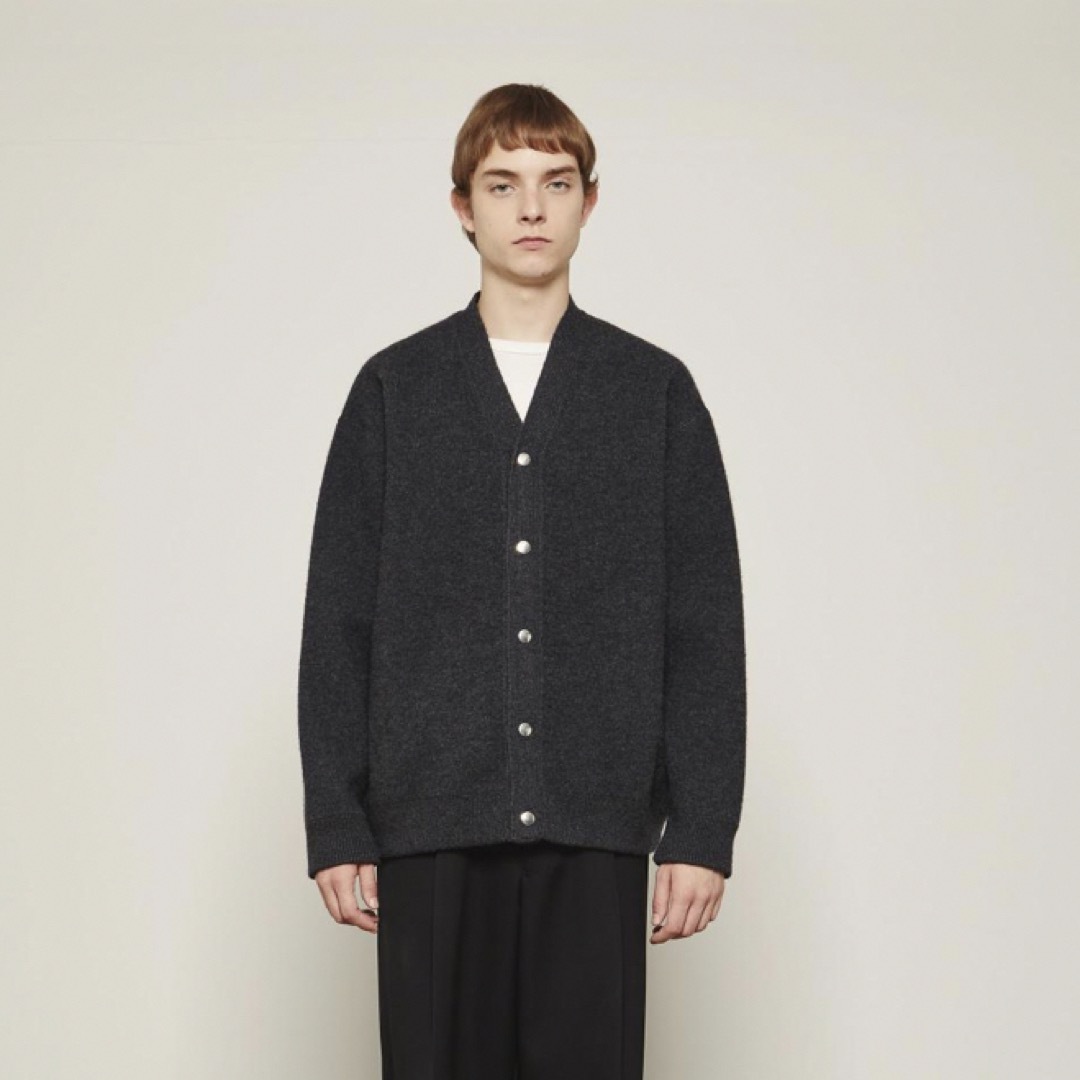 THE RERACS(ザリラクス)のthe reracs 23aw snapbutton knit cardigan メンズのトップス(カーディガン)の商品写真