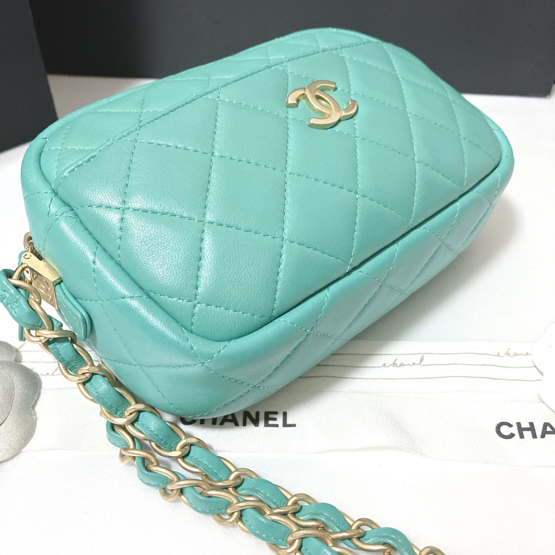 CHANEL(シャネル)の専用♡超美品♡シャネル チェーンショルダーバッグ マトラッセ 28番台 正規品 レディースのバッグ(ショルダーバッグ)の商品写真