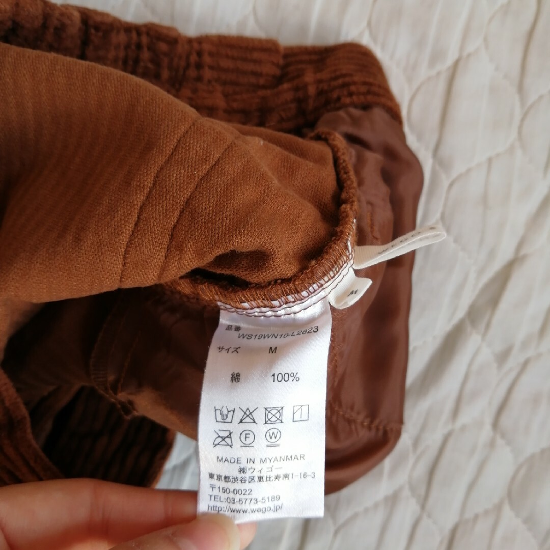 WEGO(ウィゴー)のコーデュロイ　ミニスカート　ブラウン　Mサイズ レディースのスカート(ミニスカート)の商品写真