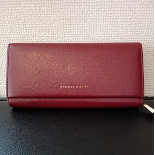 チャールズアンドキース(Charles and Keith)の未使用美品 Charles&Keith 長財布(財布)