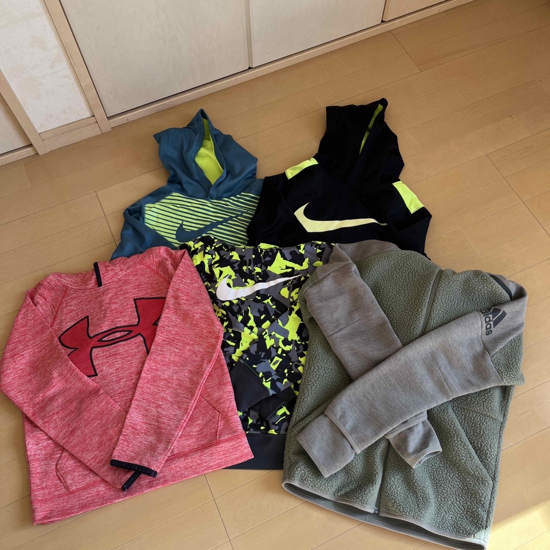 NIKE(ナイキ)のmo-ri様 キッズ/ベビー/マタニティのキッズ服男の子用(90cm~)(その他)の商品写真