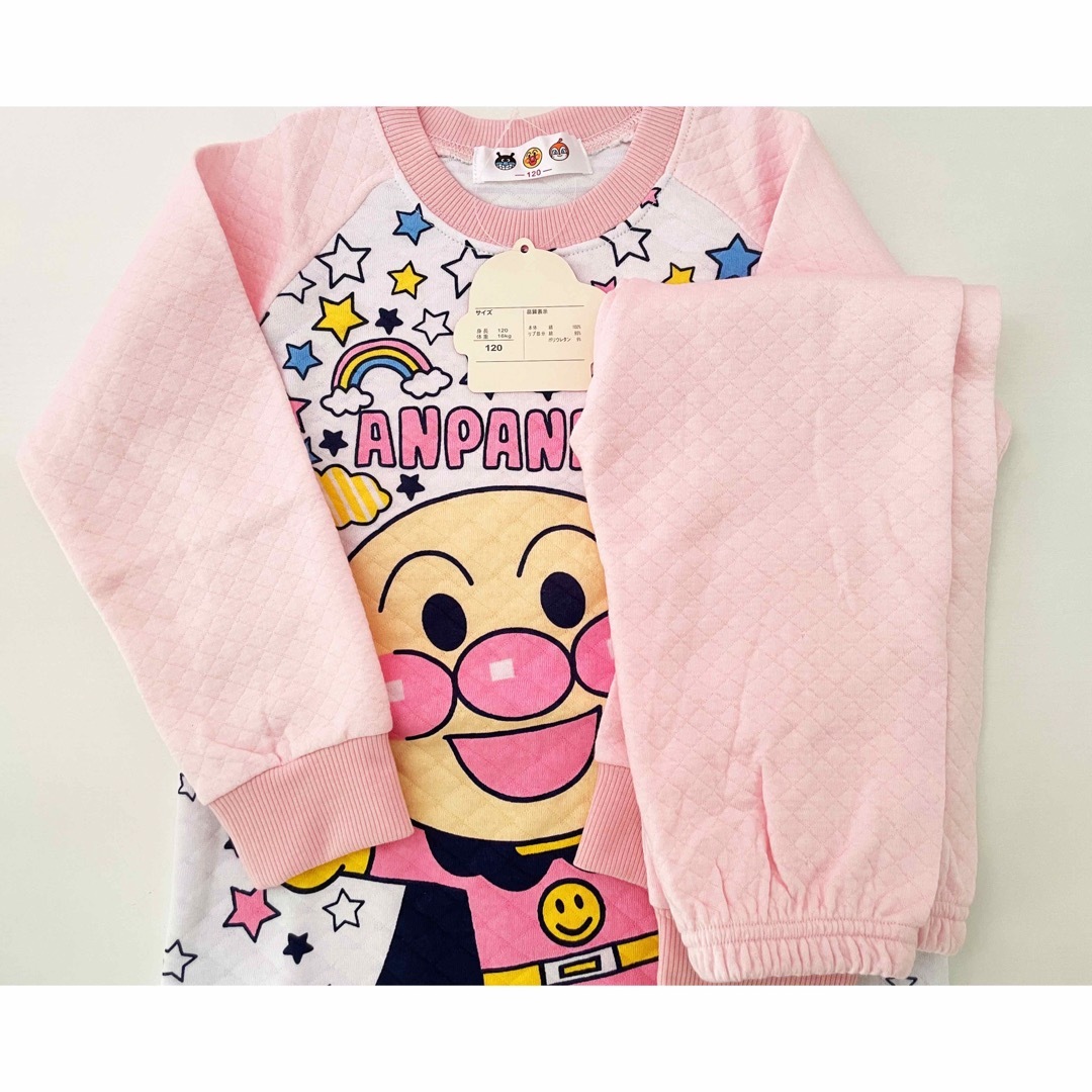 新品 アンパンマン 冬用 長袖 パジャマ上下セット 120cm キッズ/ベビー/マタニティのキッズ服女の子用(90cm~)(パジャマ)の商品写真