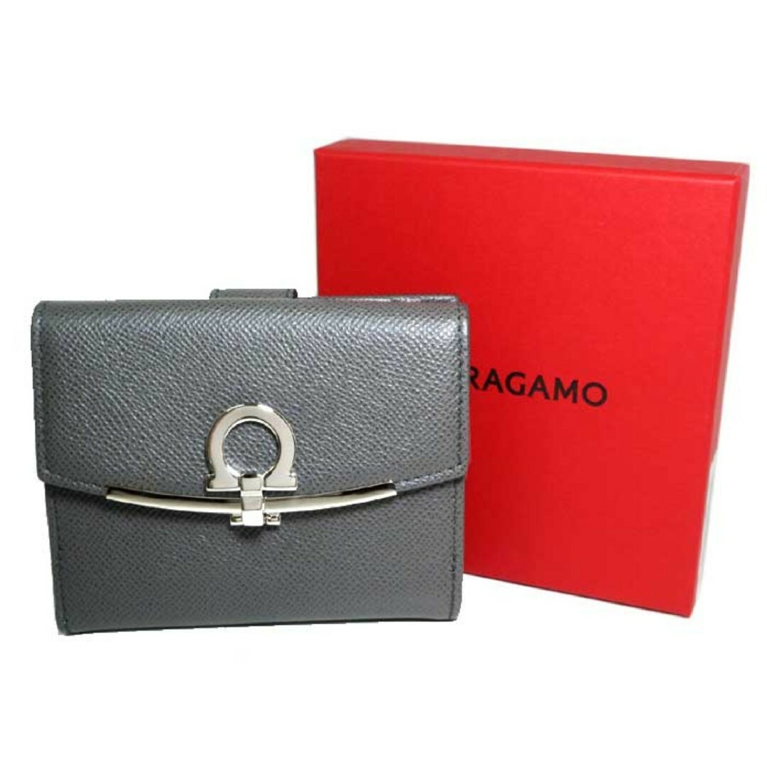 Ferragamo(フェラガモ)のフェラガモ 二つ折財布 22C877 0007 0580(グレー系) レディース レディースのファッション小物(財布)の商品写真