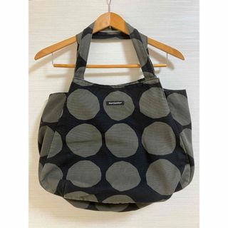 マリメッコ(marimekko)のマリメッコmarimekkoキヴェット石ドット柄トートバッグ(トートバッグ)