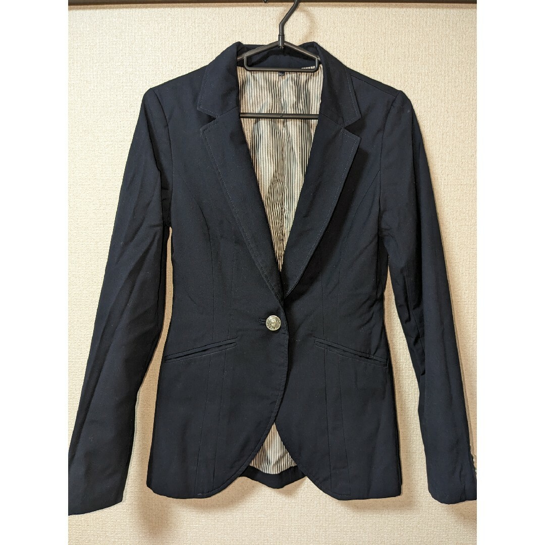 テーラードジャケット 紺色 ネイビー レディースのジャケット/アウター(テーラードジャケット)の商品写真