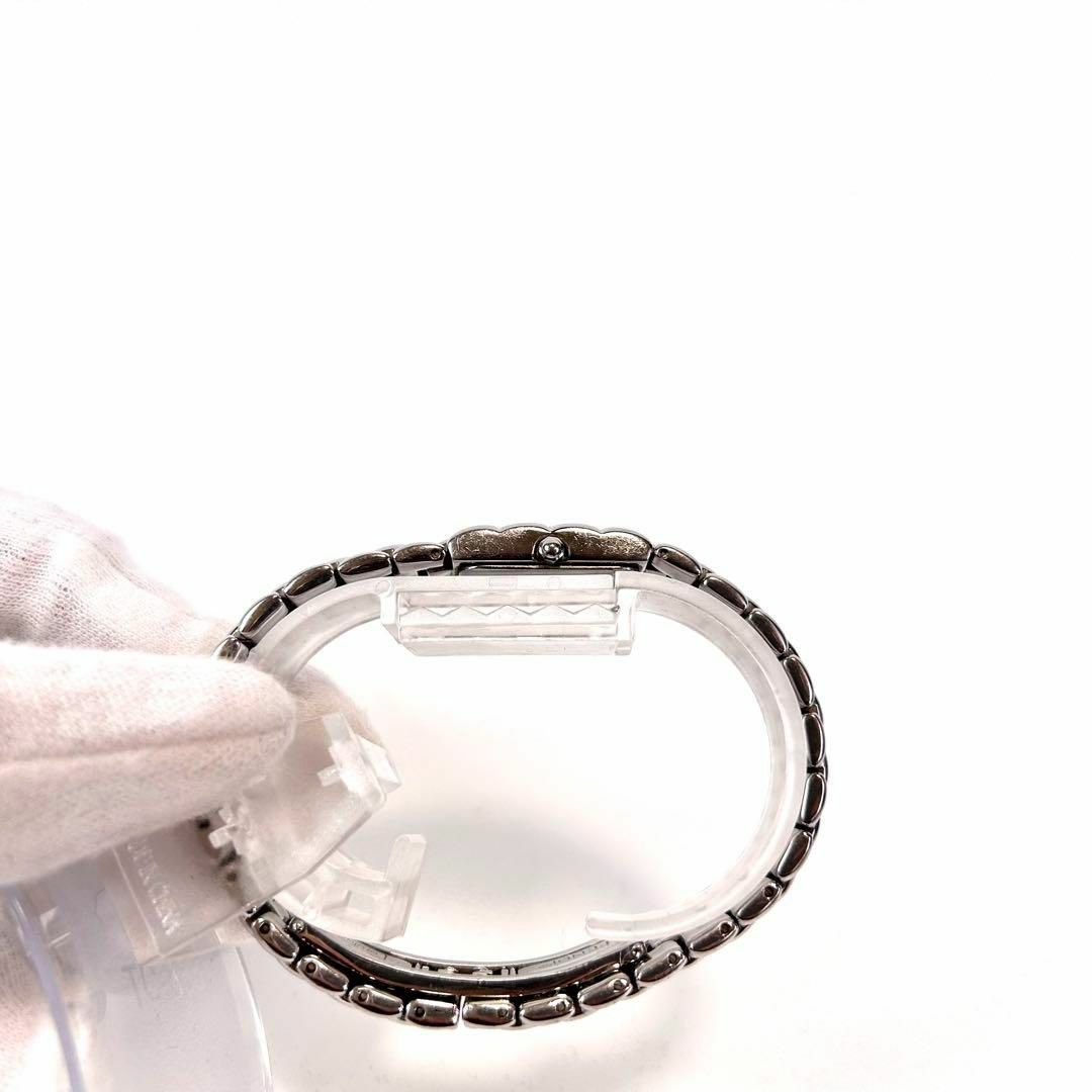 FENDI(フェンディ)の【新品電池】フェンディ ネイビー文字盤 オロロジ スクエア 腕時計 シルバー レディースのファッション小物(腕時計)の商品写真