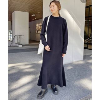 スピックアンドスパン(Spick & Span)のスピックスパン　フレアヘムワンピース　ネイビー(ロングワンピース/マキシワンピース)