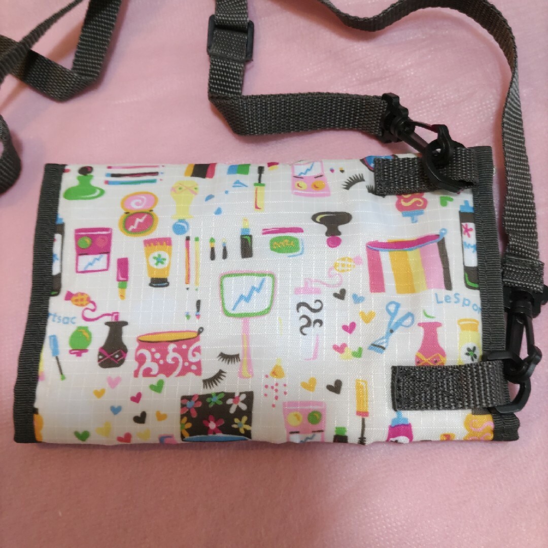 LeSportsac(レスポートサック)のレスポートサック　ショルダーウォレット レディースのバッグ(ショルダーバッグ)の商品写真