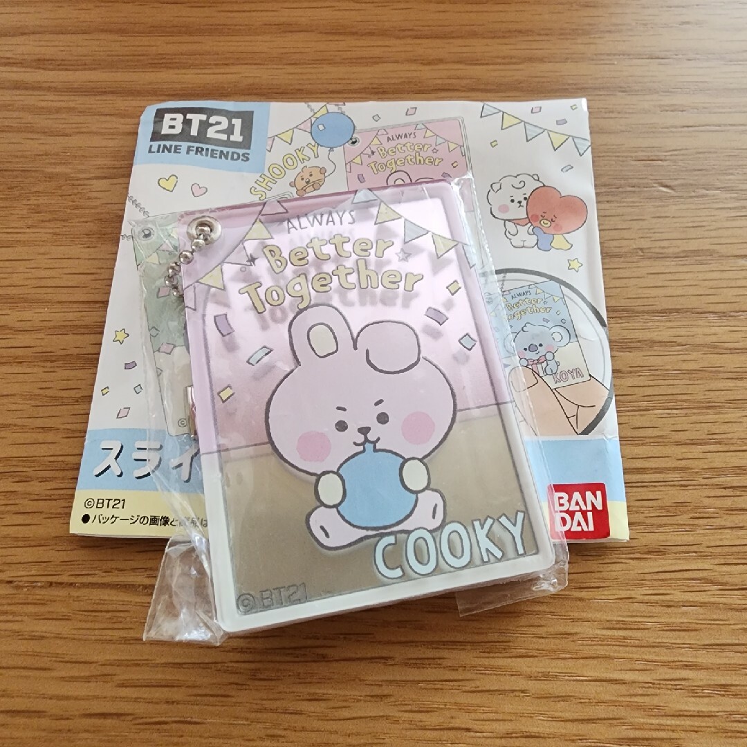 防弾少年団(BTS)(ボウダンショウネンダン)のBT21 スライドミラー vol.2 ★cooky クッキー エンタメ/ホビーのCD(K-POP/アジア)の商品写真