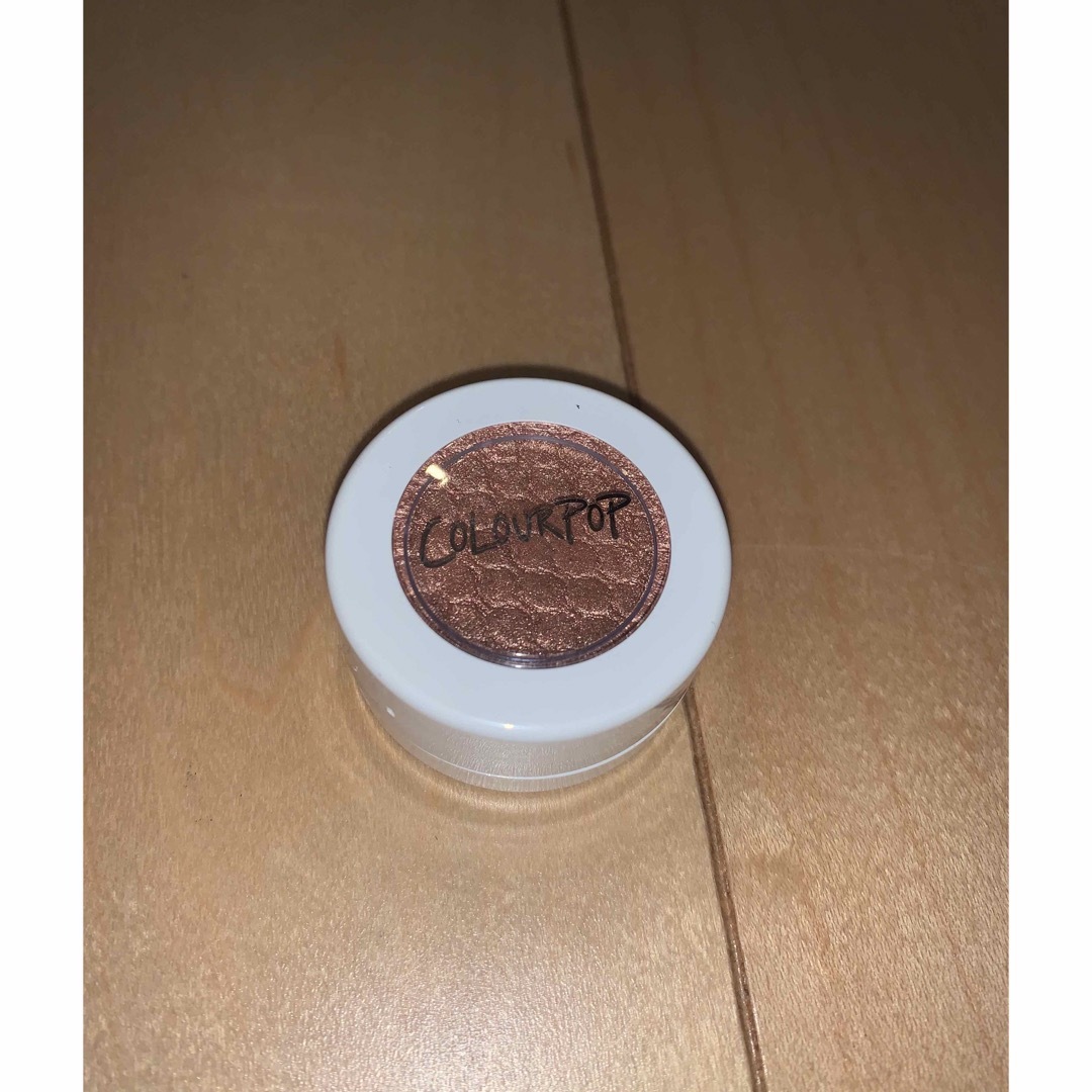 colourpop(カラーポップ)のカラーポップ　ラメアイシャドウ コスメ/美容のベースメイク/化粧品(アイシャドウ)の商品写真